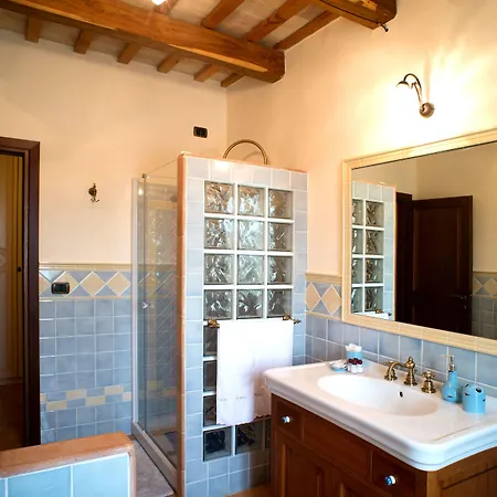 Antica Fonte Del Latte Bed and breakfast 4*