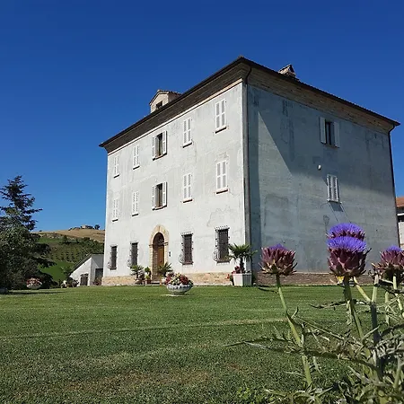 Alojamento de Acomodação e Pequeno-almoço Antica Fonte Del Latte