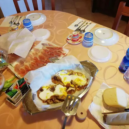 Antica Fonte Del Latte 4*